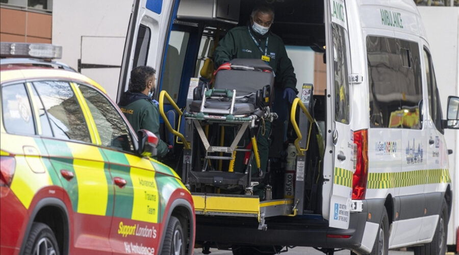 NHS’de işgücü krizi: Yabancı sağlık profesyonelleri ırkçılık nedeniyle ayrılıyor