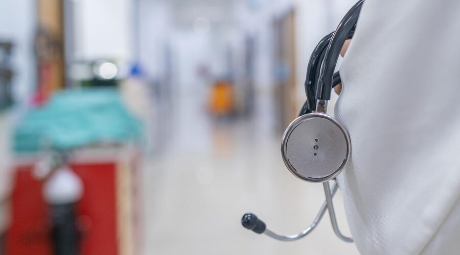 KDK’den Sağlık Bakanlığı’na: Yoğun Bakım ve Psikiyatri Hastalarının Korunması İçin Denetim Güçlendirilmeli