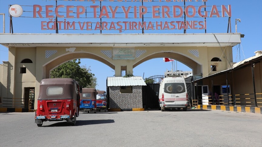Mogadişu’daki Türk Hastanesi Somali’de Tarihi Bir İlke İmza Attı: Böbrek Ameliyatında Çığır Açıldı